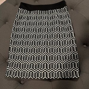 EUC - Banana Republic Skirt 0P